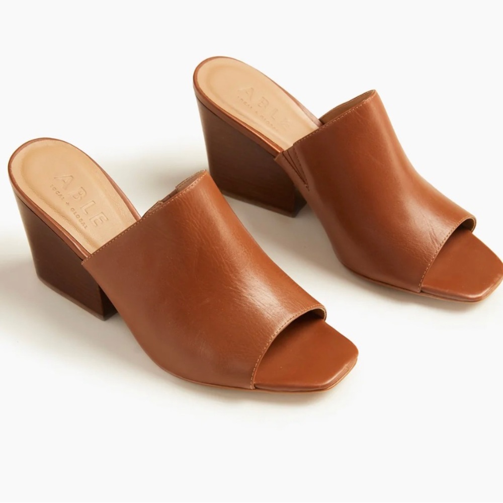 Able Rojas Sandals
